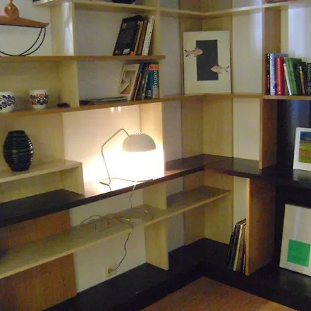 Modern And Spacious Apartment In Lisboa-2